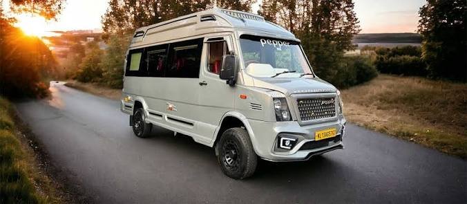 Force Tempo Traveller 17 Seater gallery 3